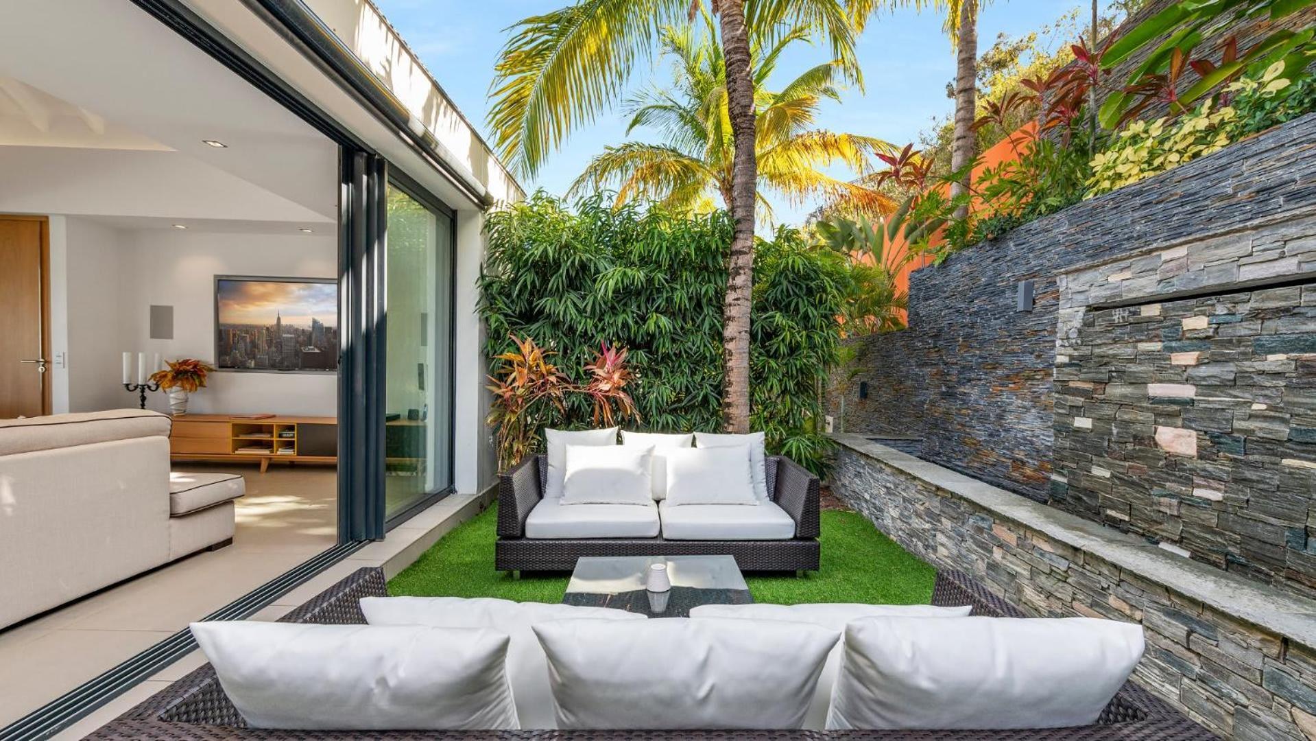 Architecture Jewel Set On A Hillside Villa St. Barthelemy Exterior photo